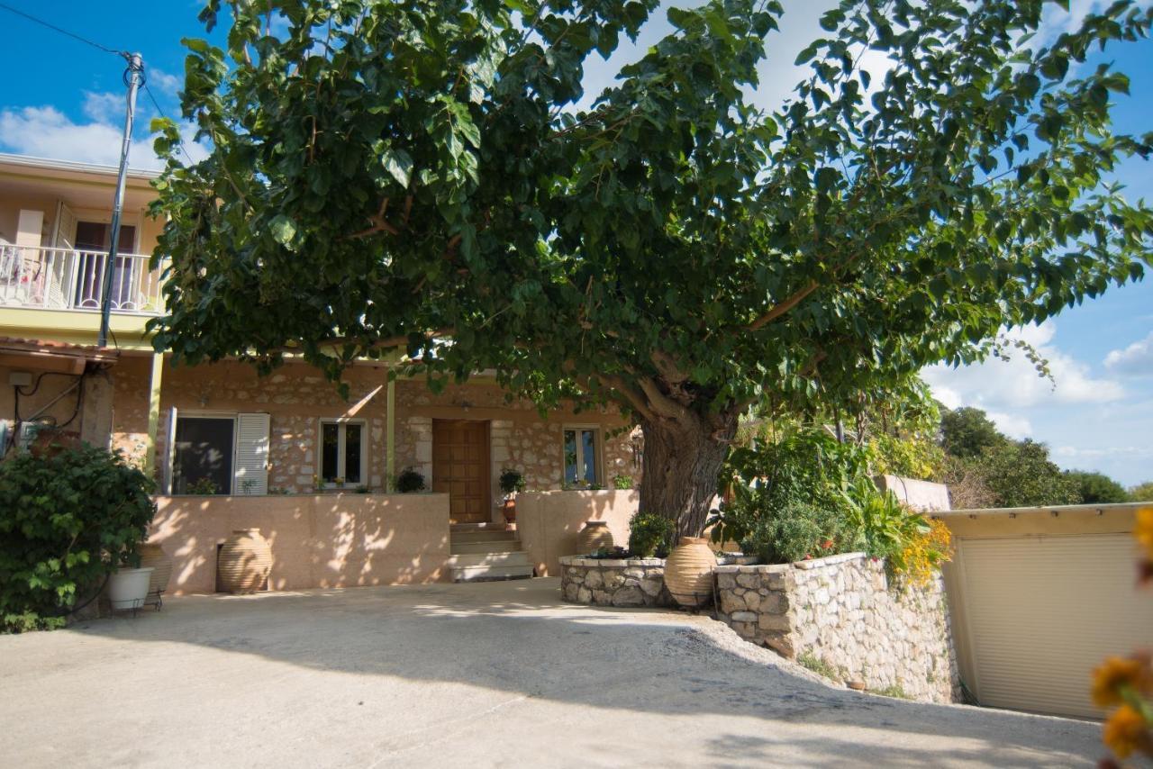 Cottage Hill Agios Ilias  Екстер'єр фото