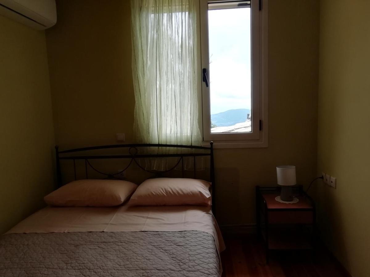 Cottage Hill Agios Ilias  Екстер'єр фото